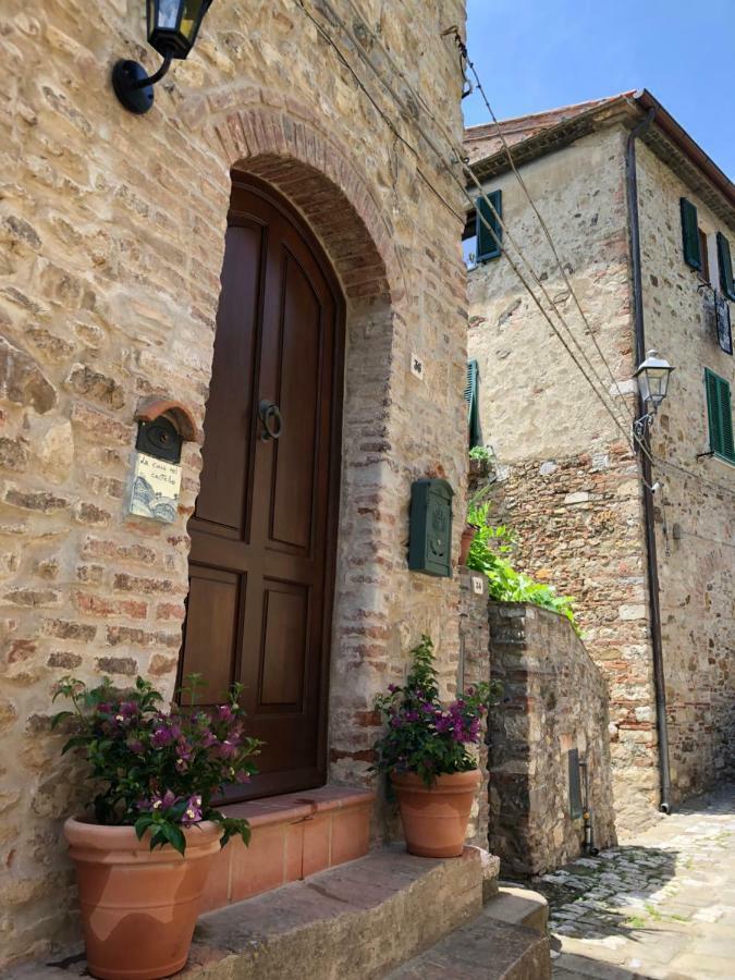 La Casa Nel Castello E Il Giardino Segreto Villa Суверето Екстериор снимка