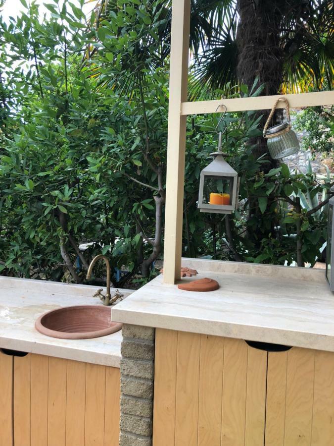 La Casa Nel Castello E Il Giardino Segreto Villa Суверето Екстериор снимка
